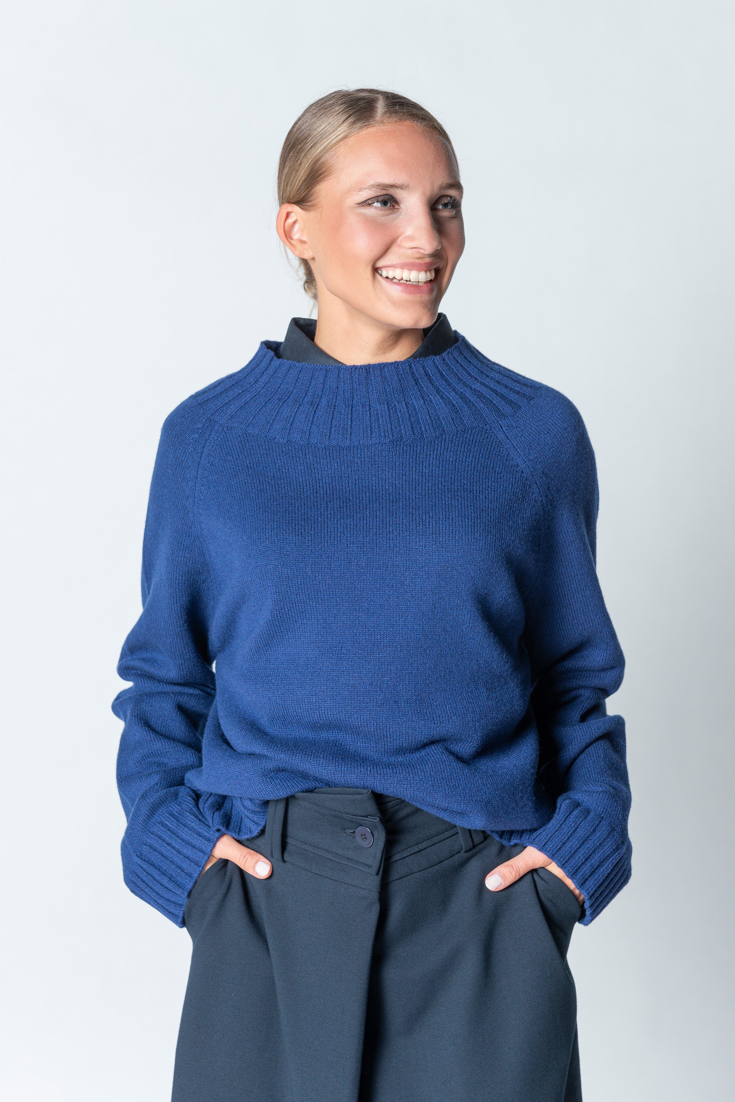 Pullover Code 105 French Blue